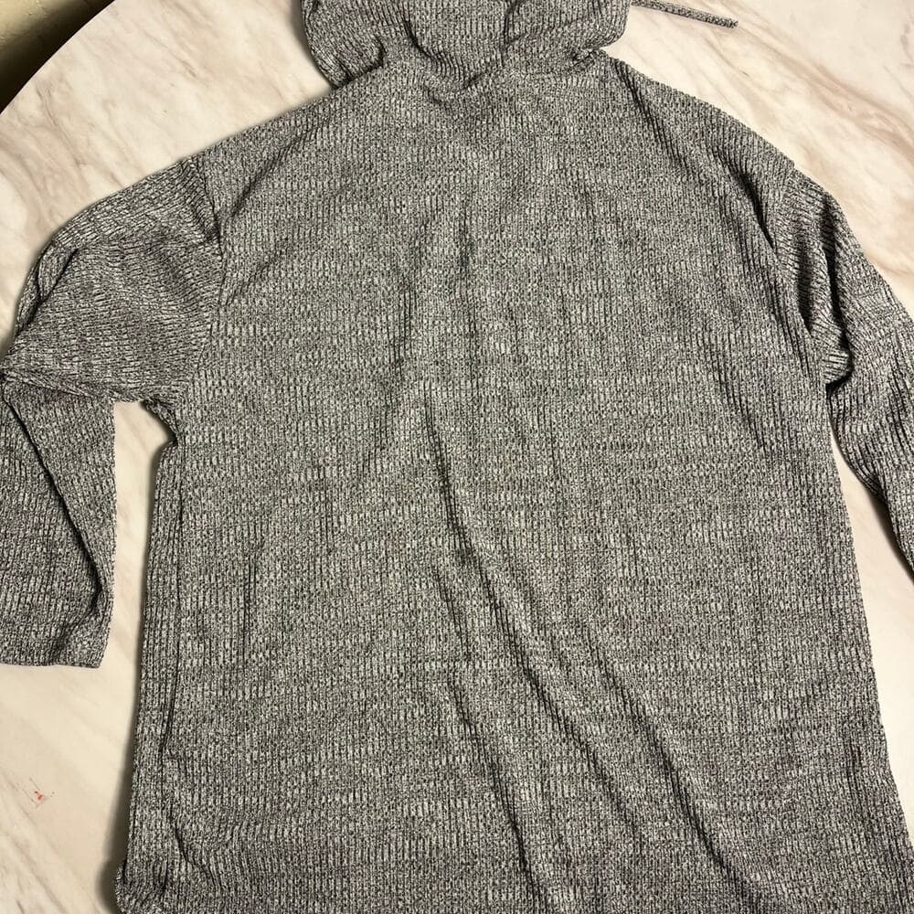 SHEIN women’s Sweater Size Medium - Thumbnail 4