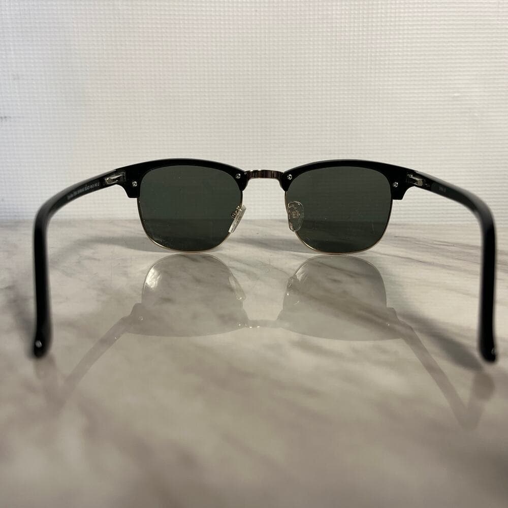 Sunglasses Men’s & Women’s - Thumbnail 3