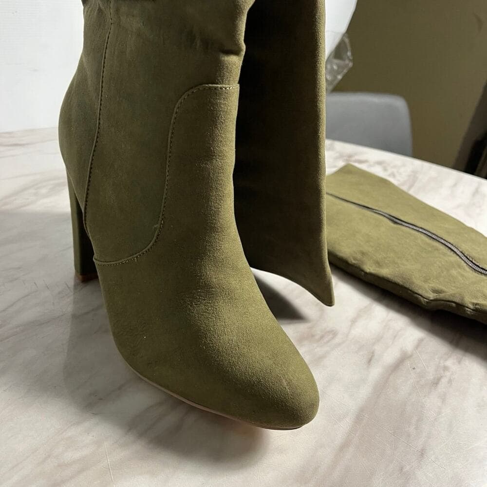 Long women’s Boots Size 8.5 - Thumbnail 4
