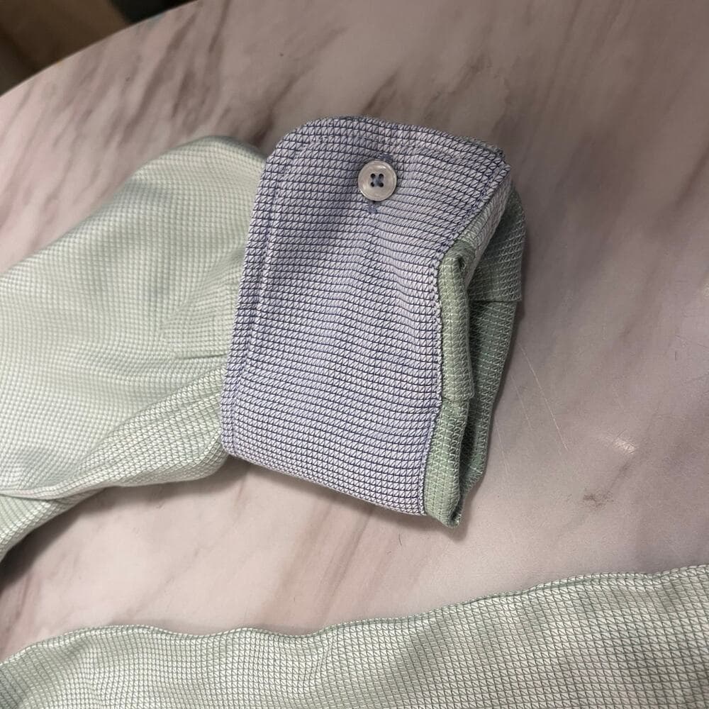 Burke Solid Wrinkle Free Cotton Dobby Button-Up Shirt Size Medium - Thumbnail 6
