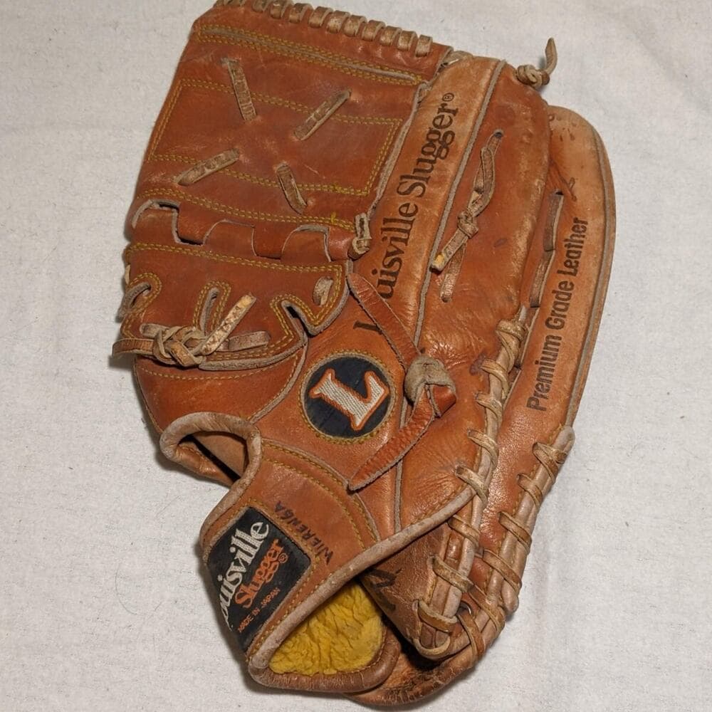 Louisville Slugger 125 Series G125-7CLL Baseball Glove - Thumbnail 4