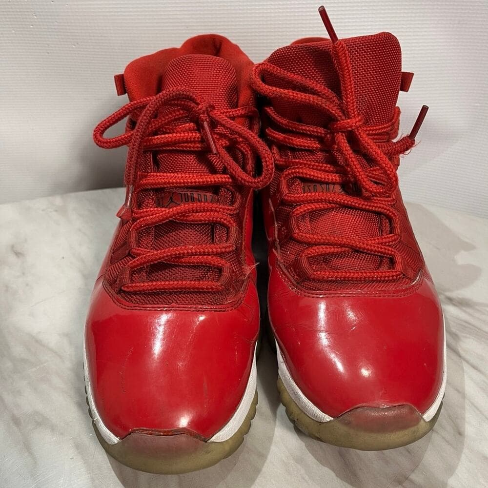 Size 10- Jordan 11 Retro High Win Like '96 - Thumbnail 2
