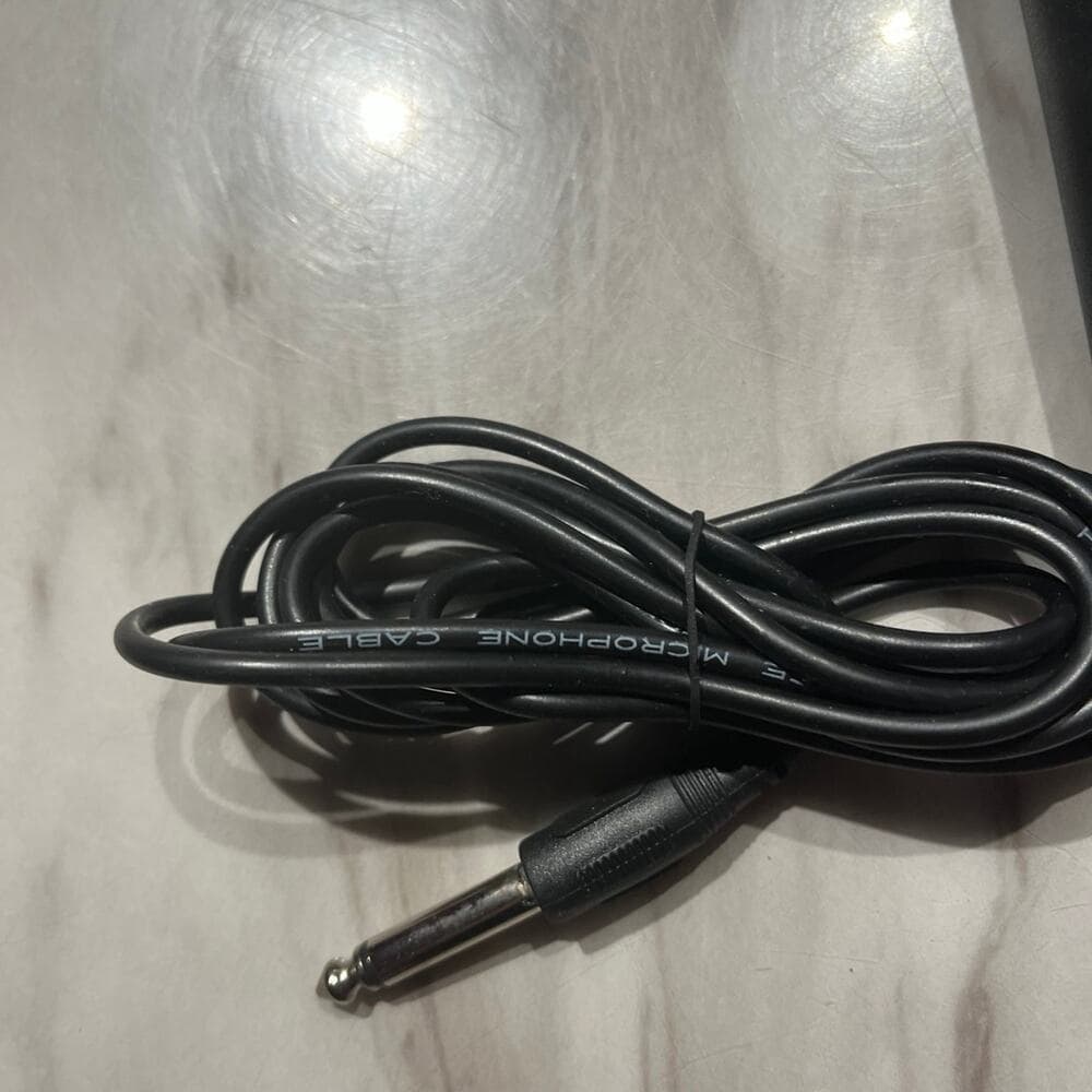 2 karaoke wire microphones - Thumbnail 3