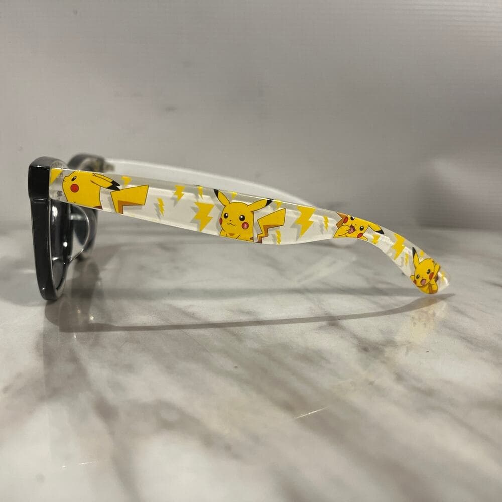 Kid's Pokemon Pikachu Sunglasses - Thumbnail 3