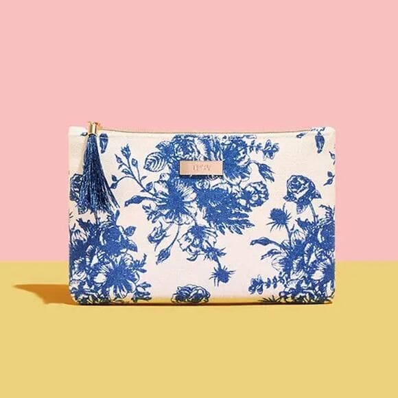 May’s Glam Bag Is Here and She’s a Vintage Beauty - Thumbnail 4