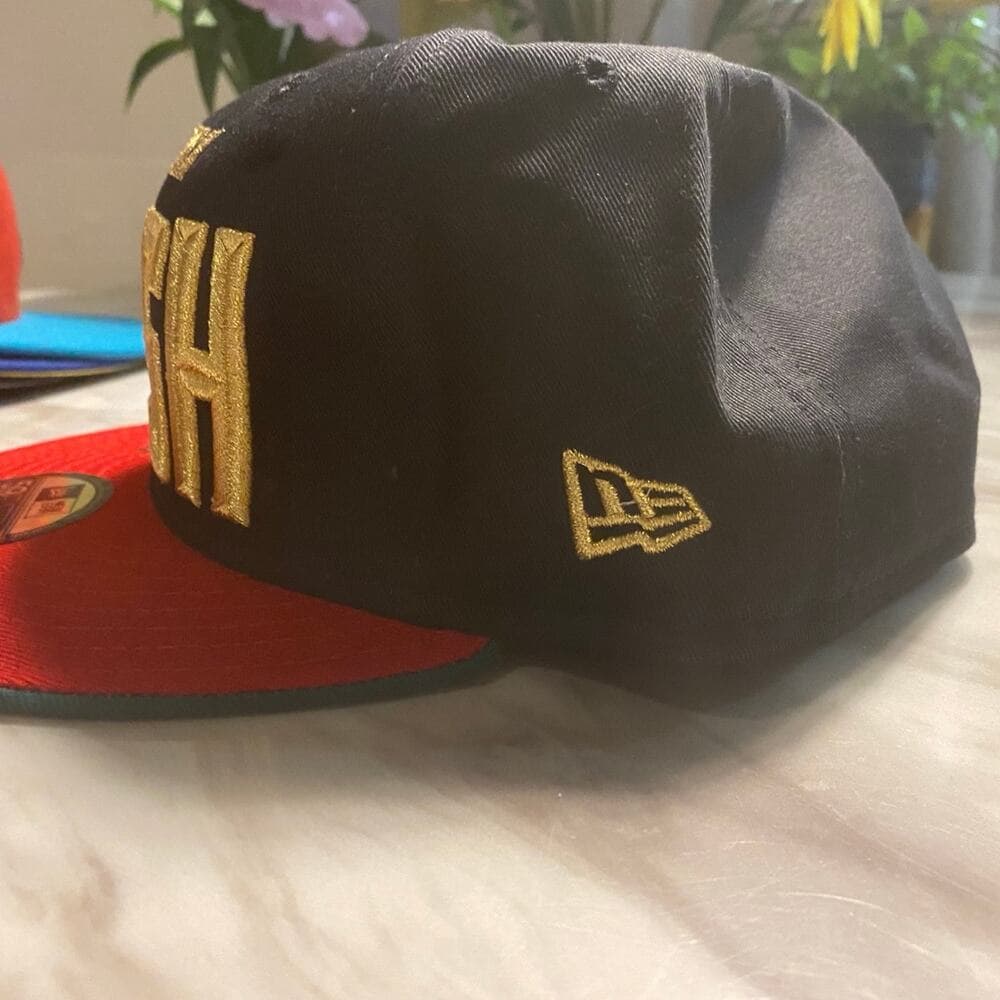 New Era Hat 7 5/8 - Thumbnail 2