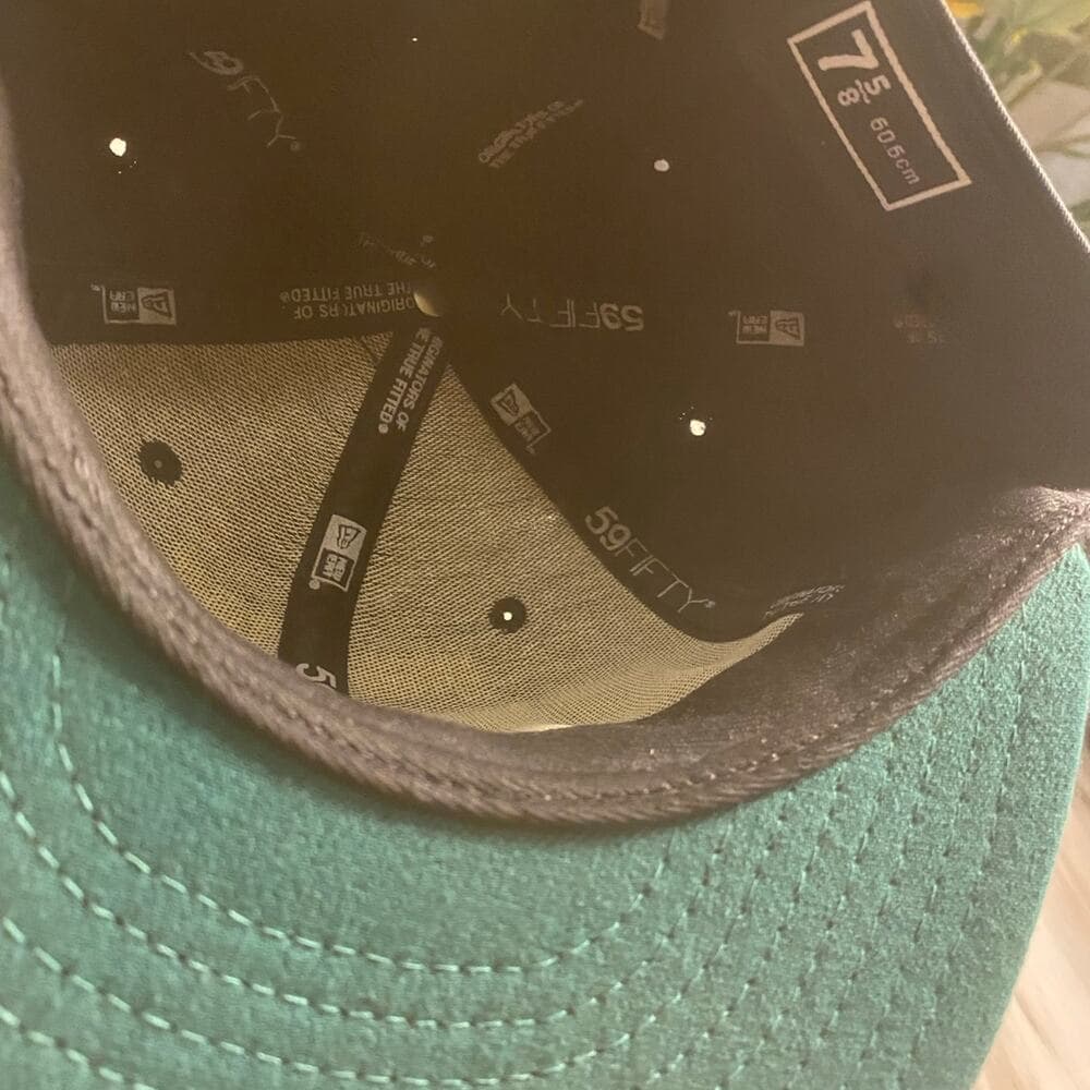 New Era Hat 7 5/8 - Thumbnail 4