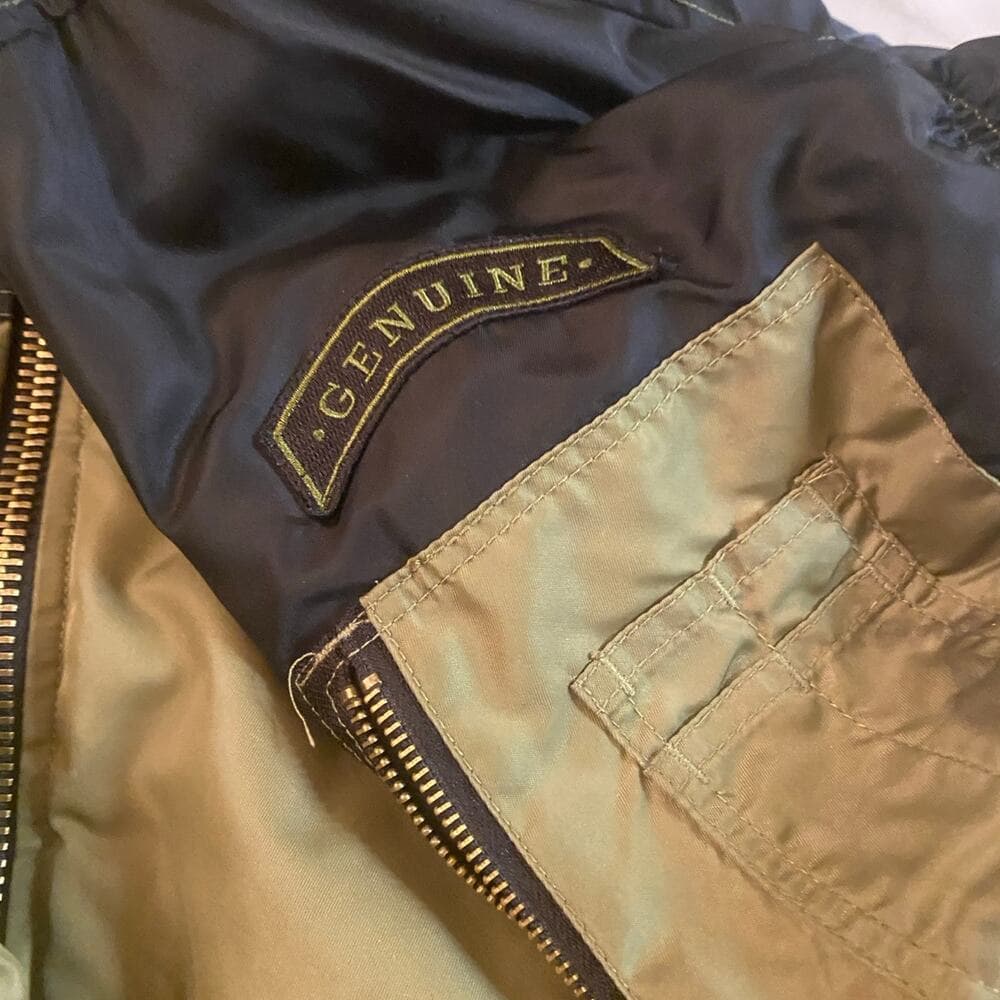 Bomber Jacket Size Medium - Thumbnail 5