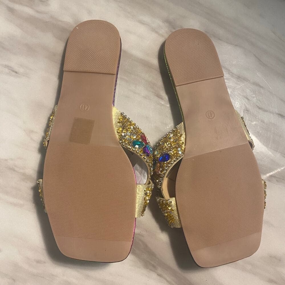 Woman’s sandals - Thumbnail 4