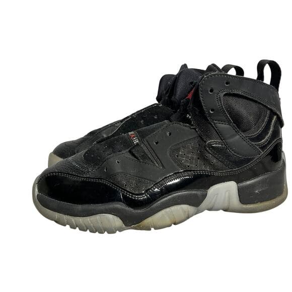 Nike Air Jordan Jumpman Two Trey Shoes Black Red Men's Size 7 Y - Thumbnail 6