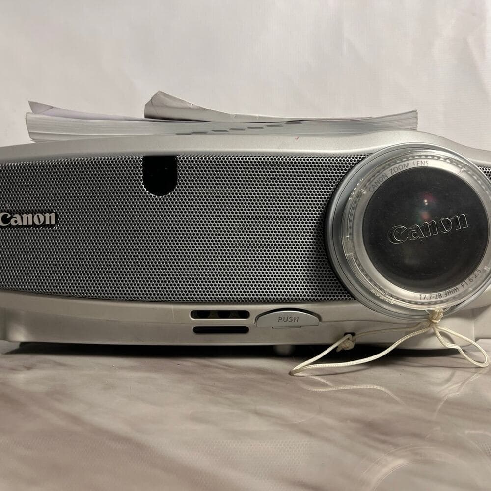 Canon LV-7365 Projector - Thumbnail 3