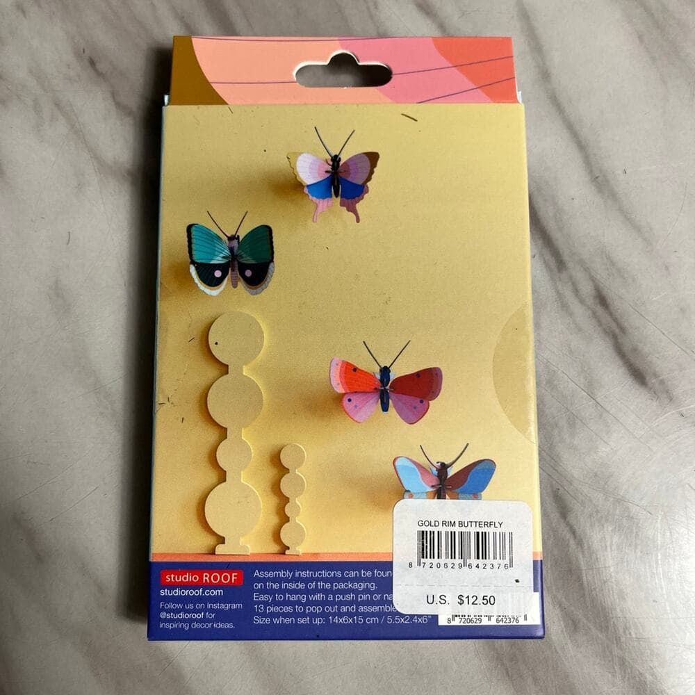 Wall Art Gold Rim Butterfly