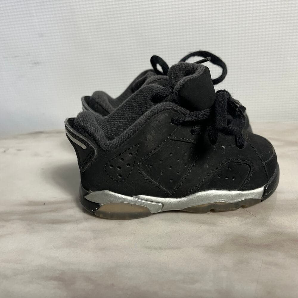 Air Jordan 6 Retro Chrome Metallic Silver For Baby Size 4C - Thumbnail 2