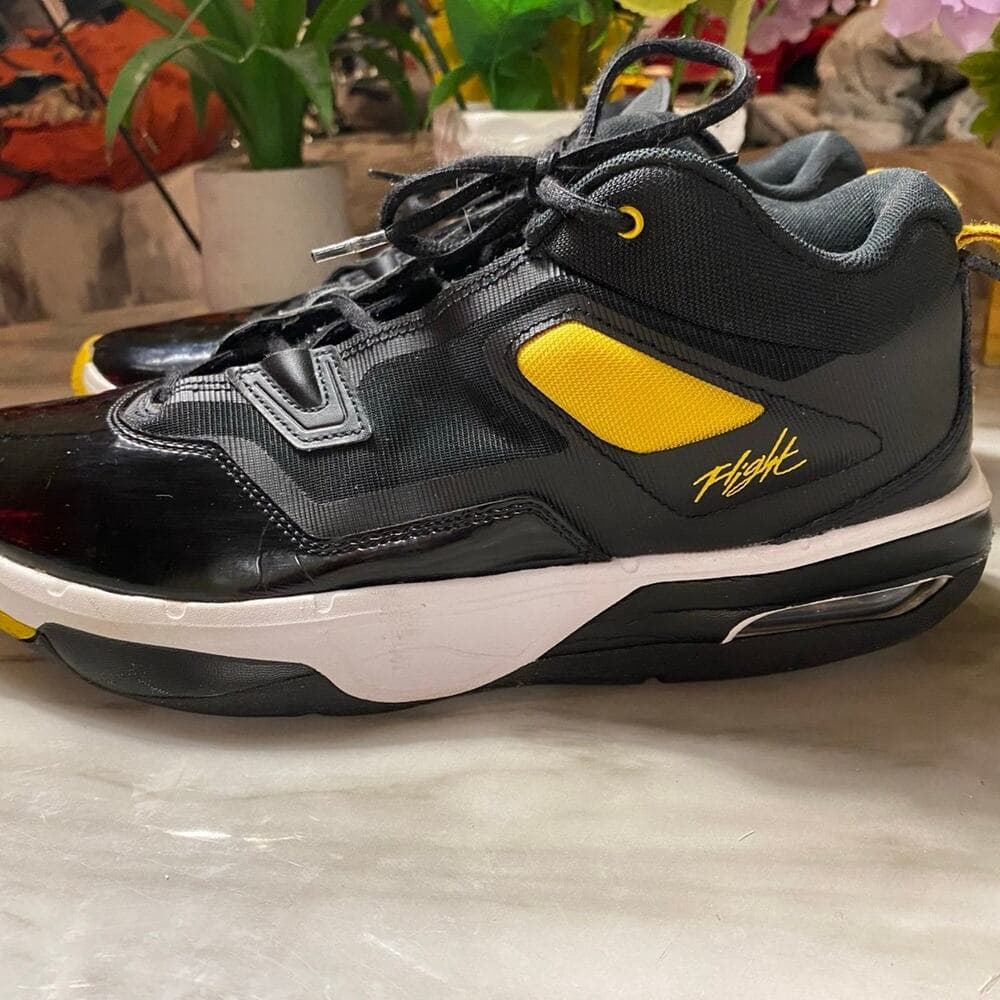 Nike Air Jordan sneakers Stay Loyal 3 Black Yellow Ochre Size 13 Men’s - Thumbnail 3