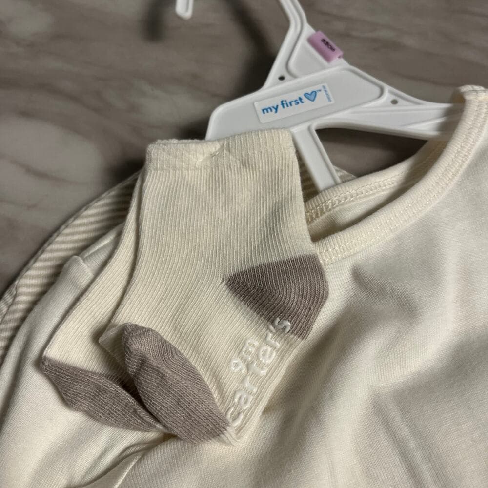 Carter’s Baby Boys Ribbed Set Size 9 m - Thumbnail 2