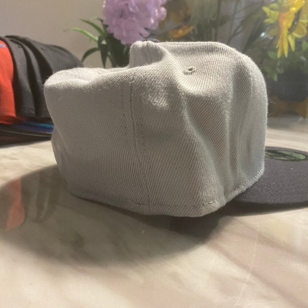 New Era Hat 7 1/2 - Thumbnail 4