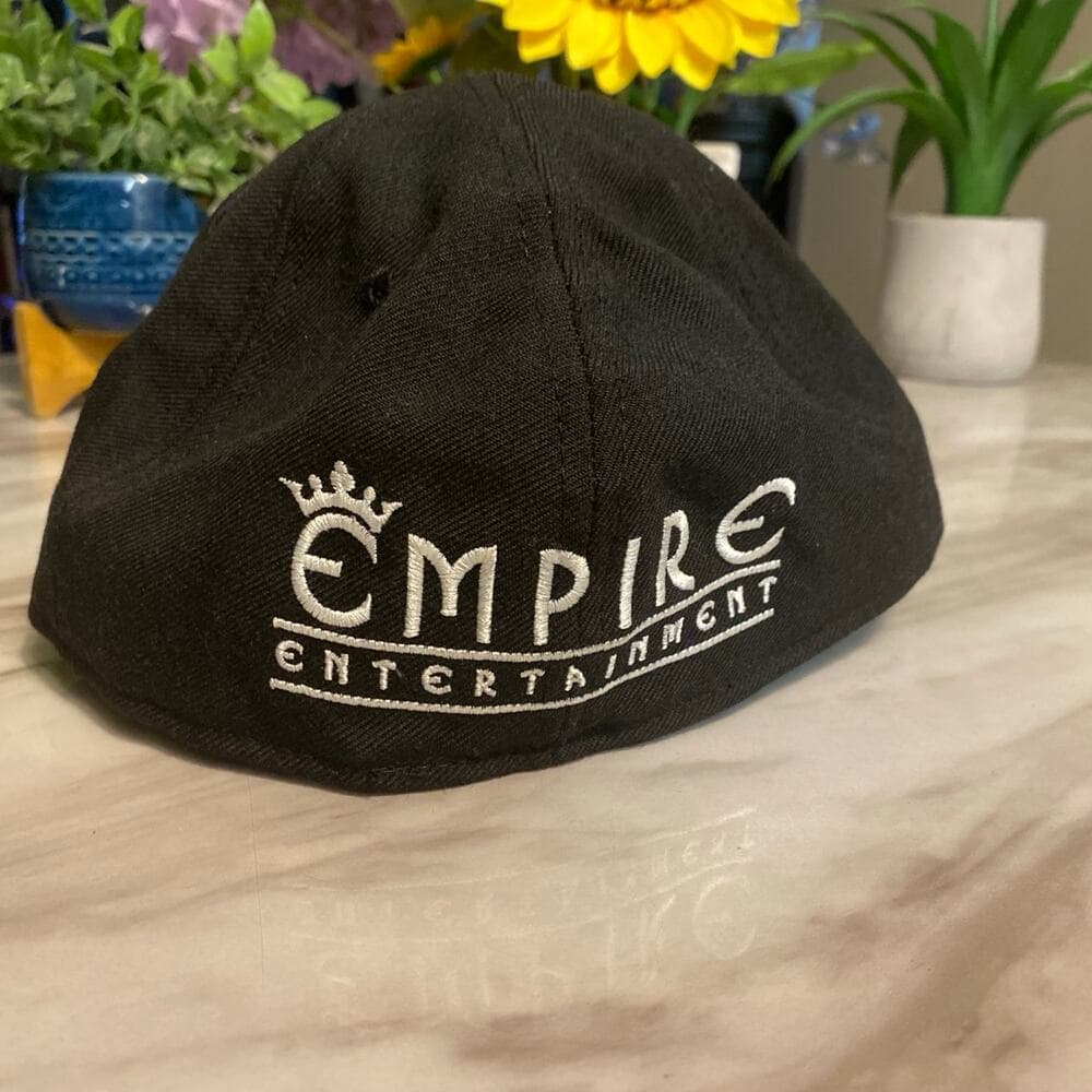 New Era Hat Size 7 5/8 - Thumbnail 2