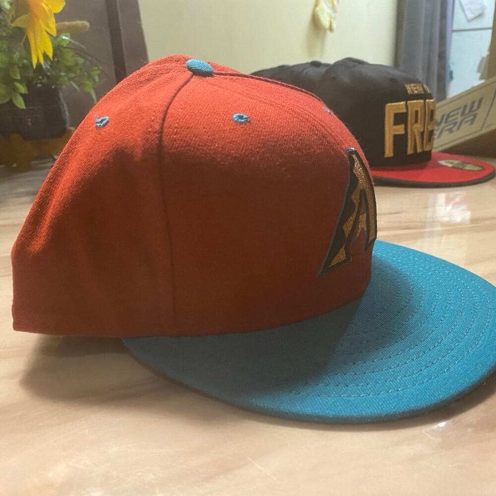 New Era Hat 7 5/8 - Thumbnail 2