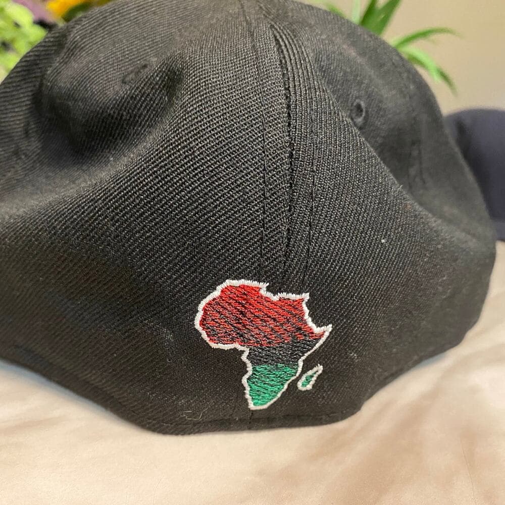 New Era Hat Size 7 1/2 Bronx - Thumbnail 4