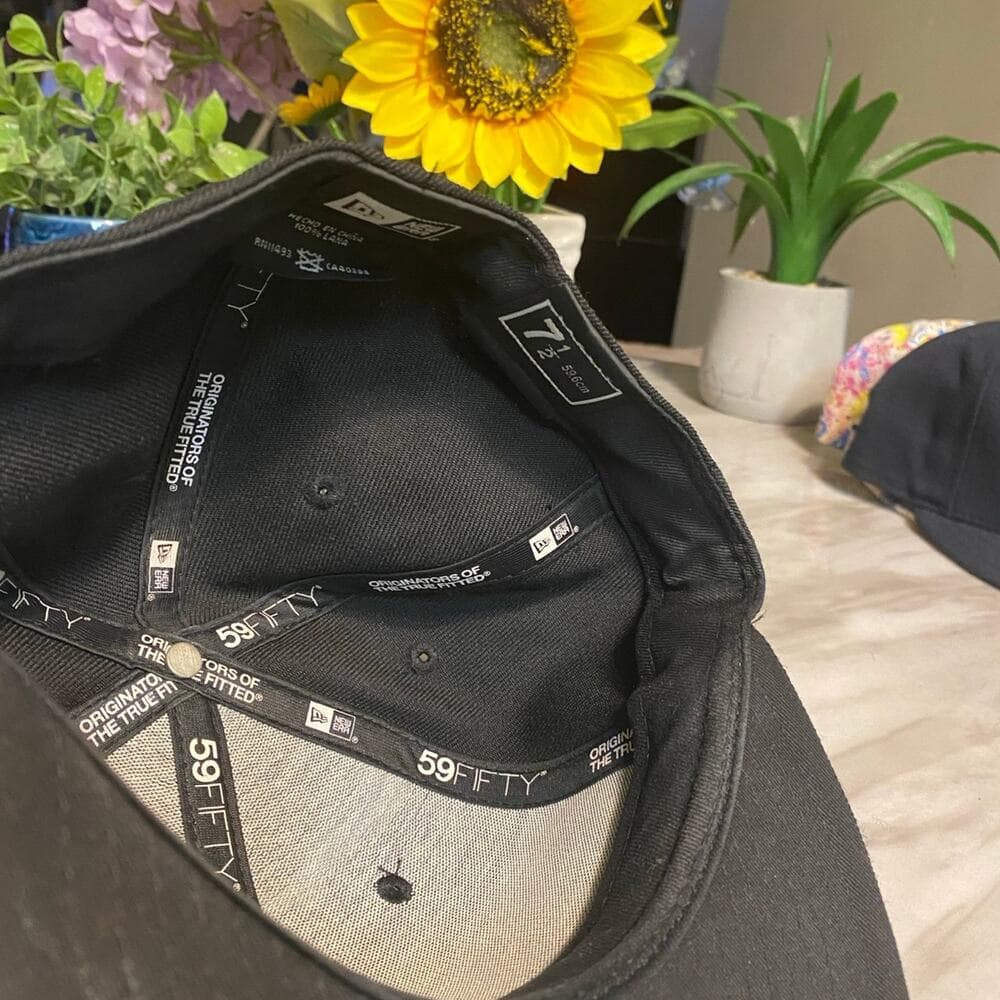 New Era Hat Size 7 1/2 Bronx - Thumbnail 6