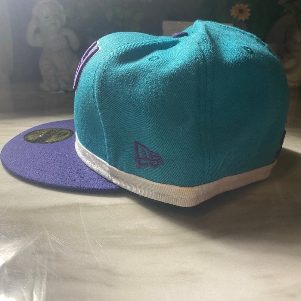 New Era Hat 7 5/8 - Thumbnail 2