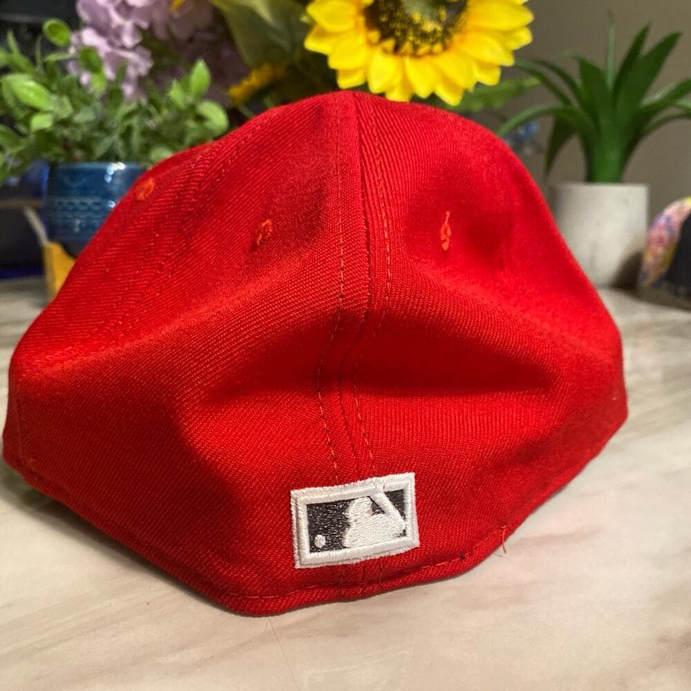 New Era Hat Size 7 5/8 - Thumbnail 3
