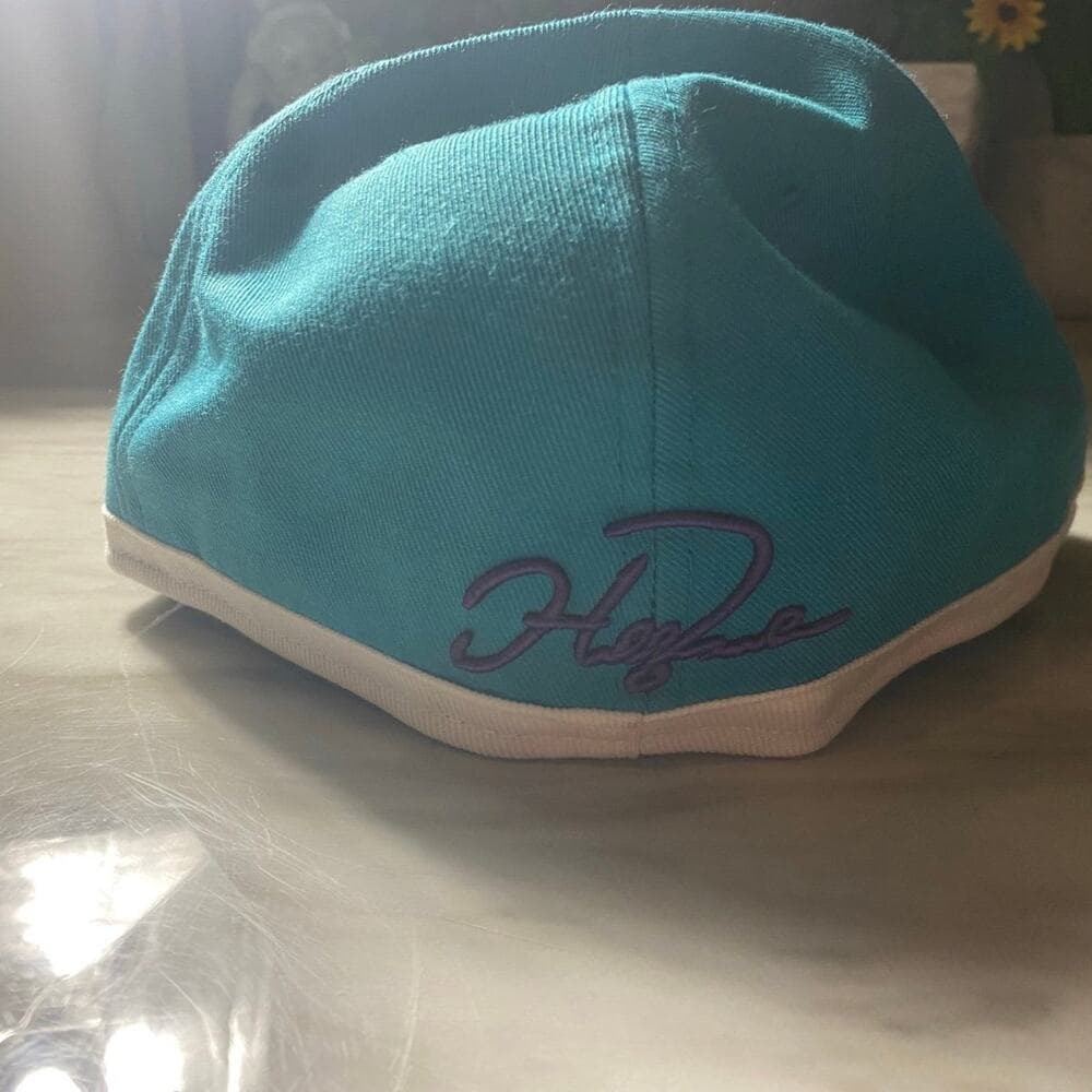 New Era Hat 7 5/8 - Thumbnail 3