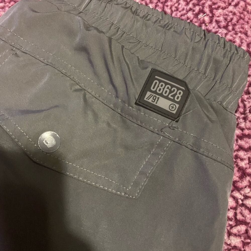 Men’s pants size medium - Thumbnail 4