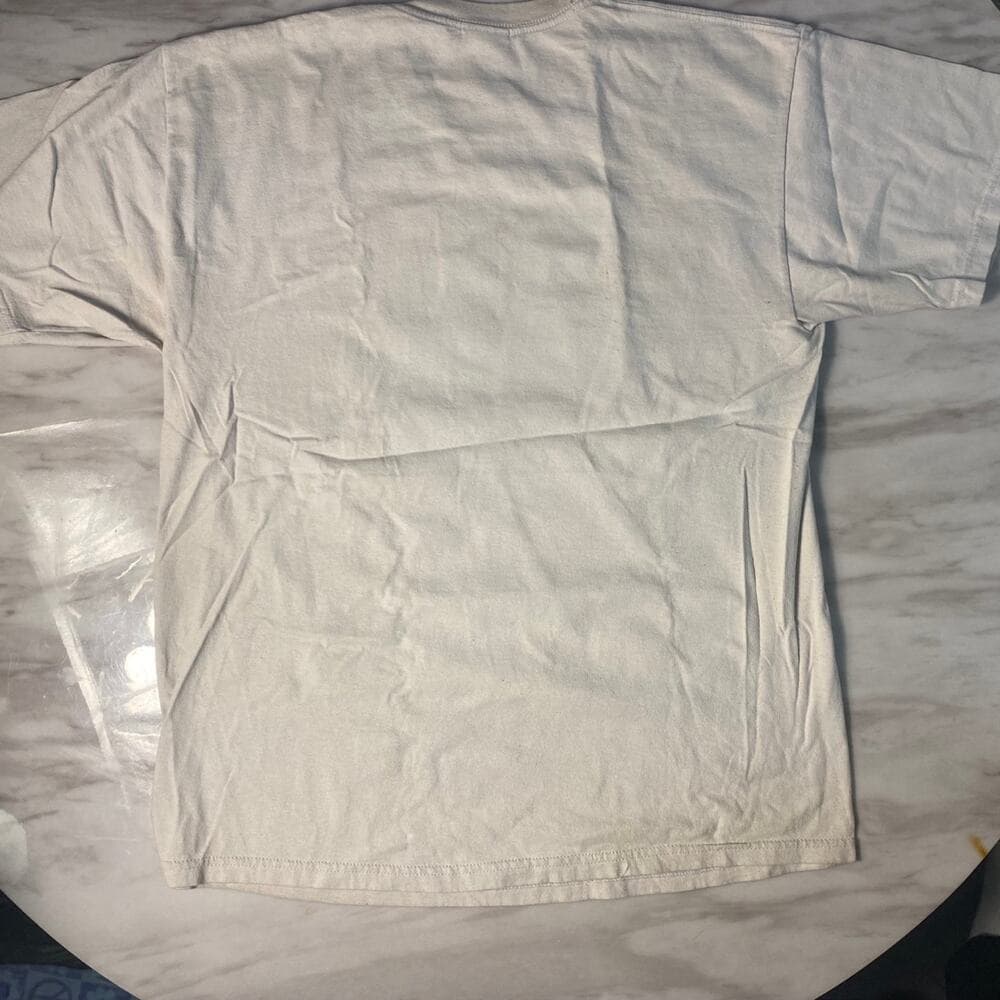 T-Shirt - Thumbnail 3