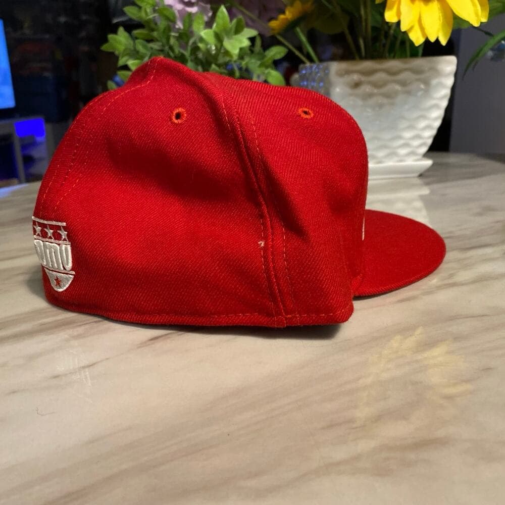 New Era Hat Size 7 5/8 - Thumbnail 3