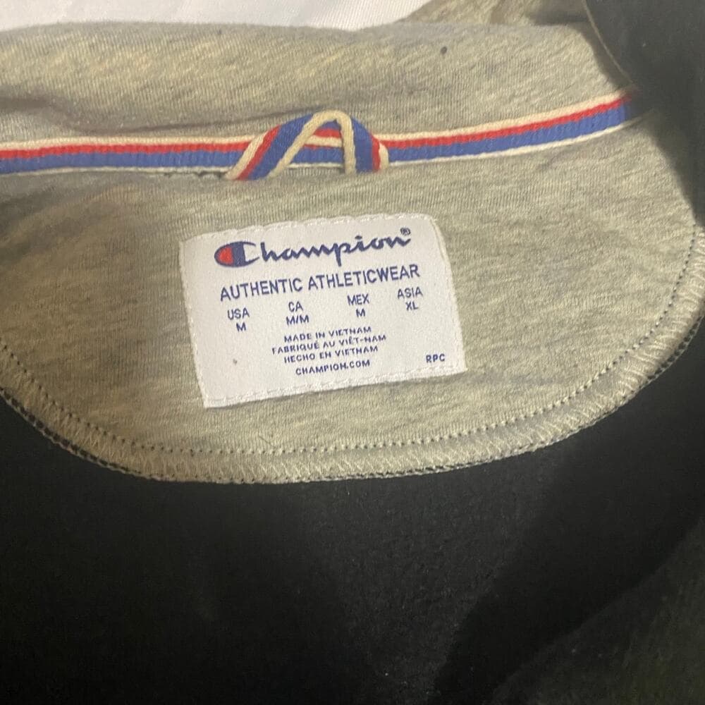 Champion sweater - Thumbnail 3