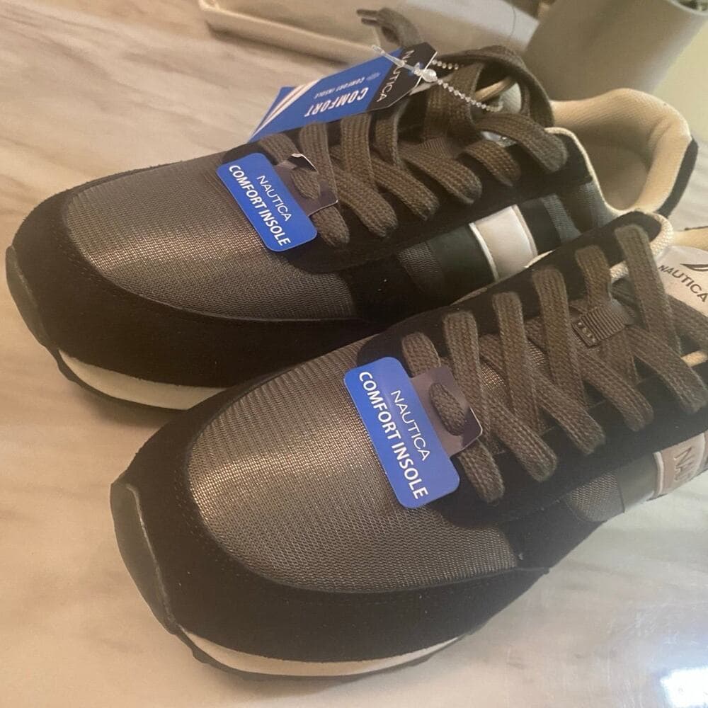 Nautica Men's Black and white Trainers sneakers size 10 - Thumbnail 2