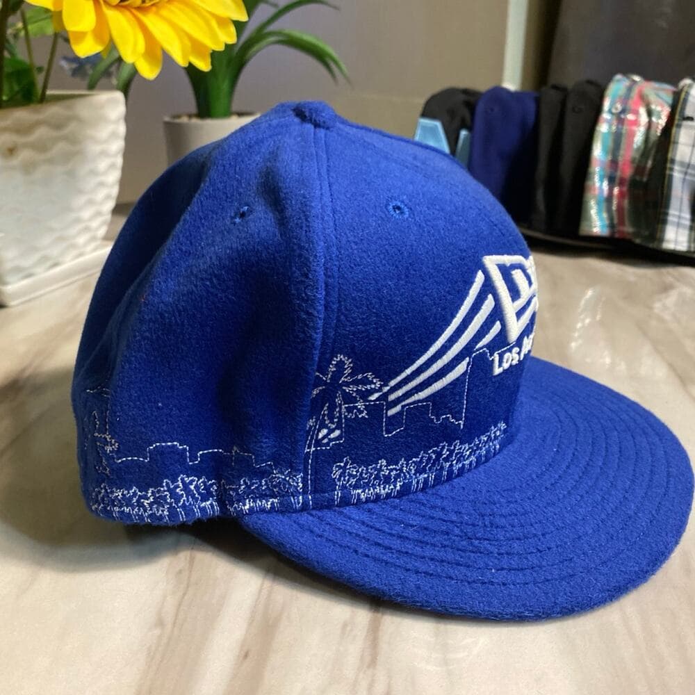 New Era Hat Size 7 5/8