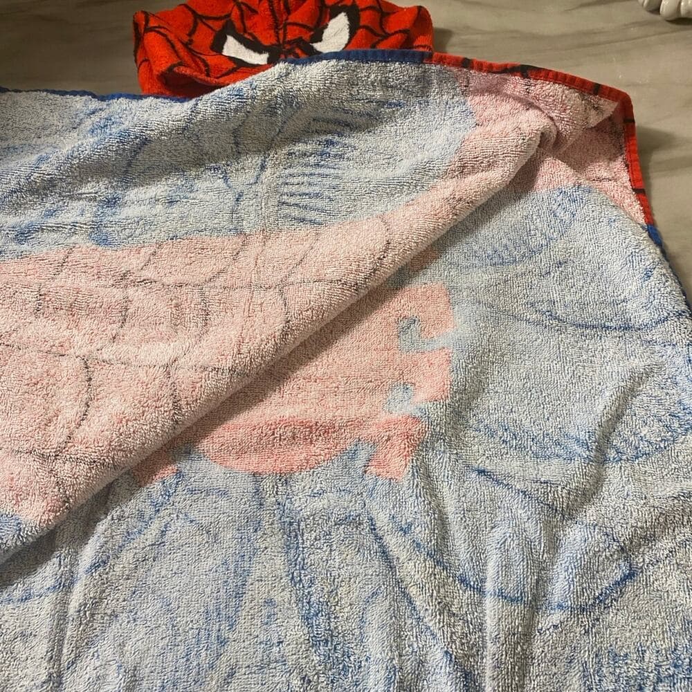 Spider man towel - Thumbnail 3