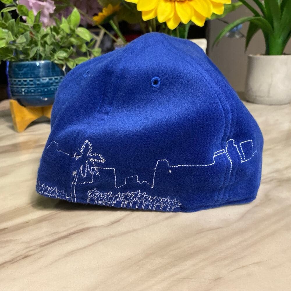 New Era Hat Size 7 5/8 - Thumbnail 3