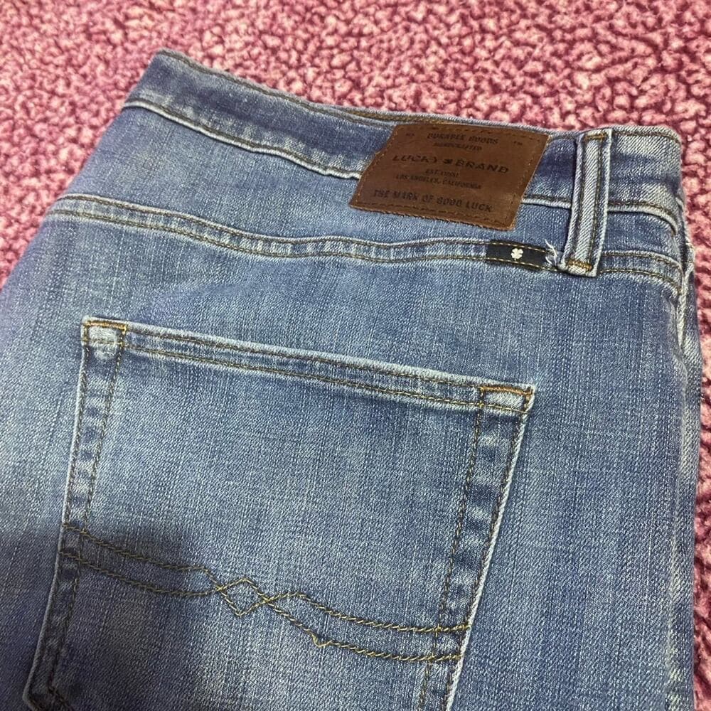 luckybrand mens jeans size 40/30 - Thumbnail 3