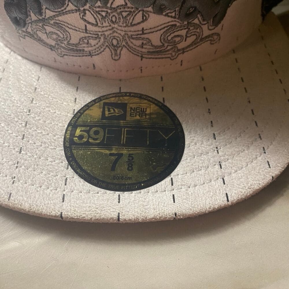 New Era Hat 7 5/8