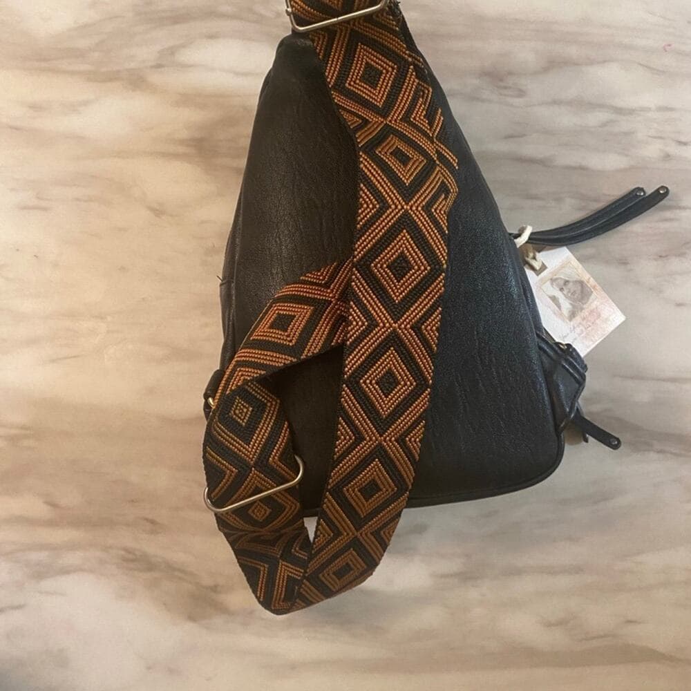 Jessica Simpson shoulder bags - Thumbnail 3