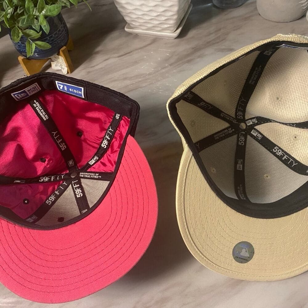 2 New Era Hats - Thumbnail 5