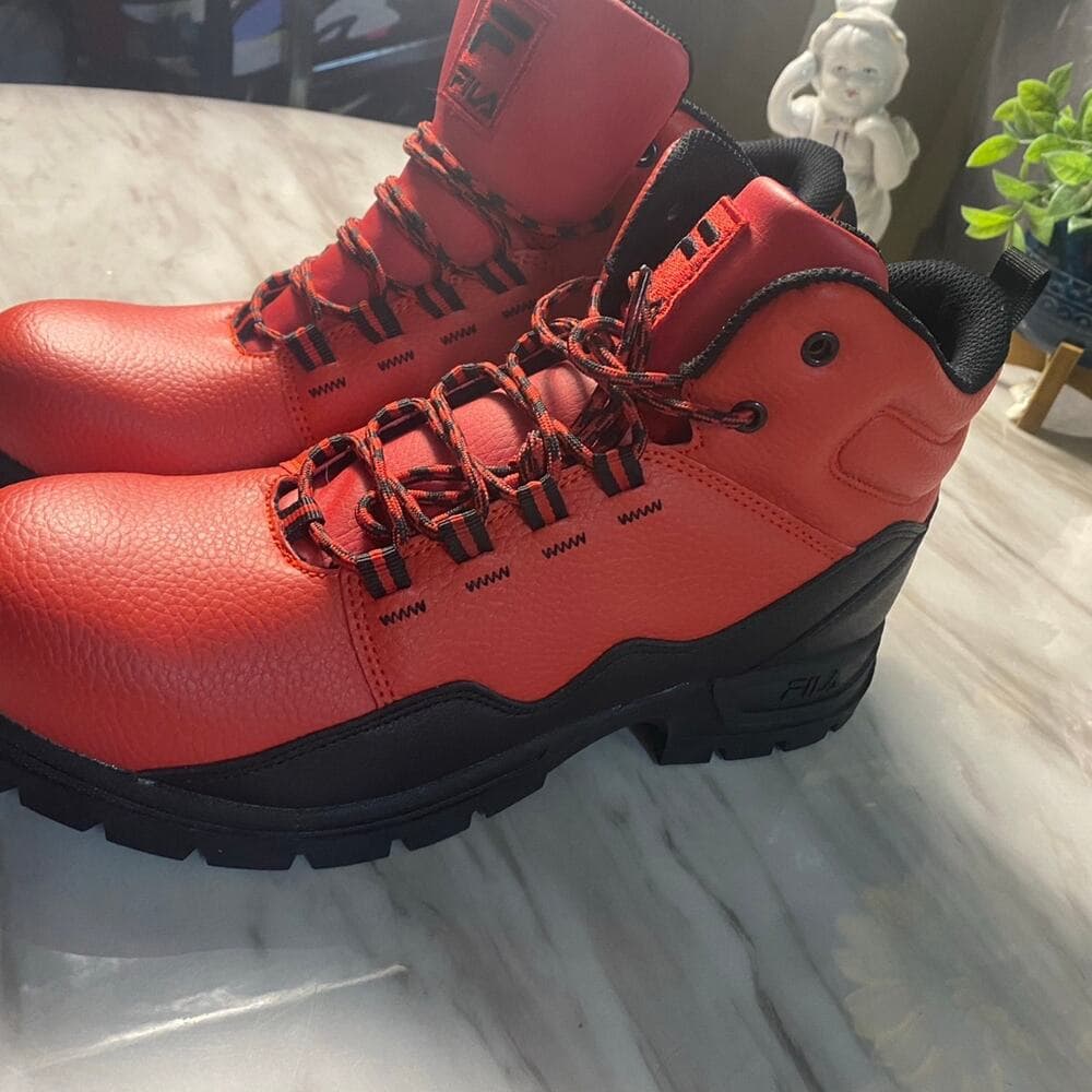 Mens Fila Boots Size 10.5 - Thumbnail 2