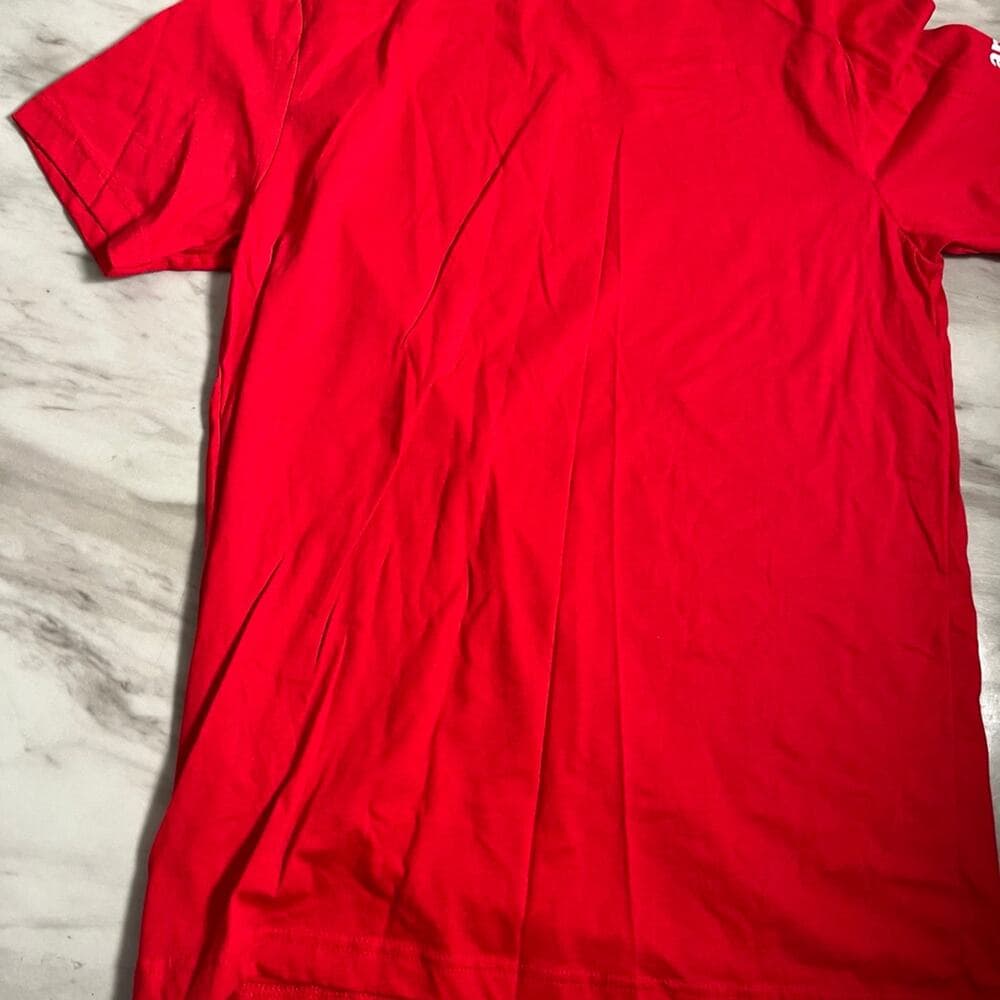 Canvas Red Amazon Staten Island T-Shirt Size L - Thumbnail 6
