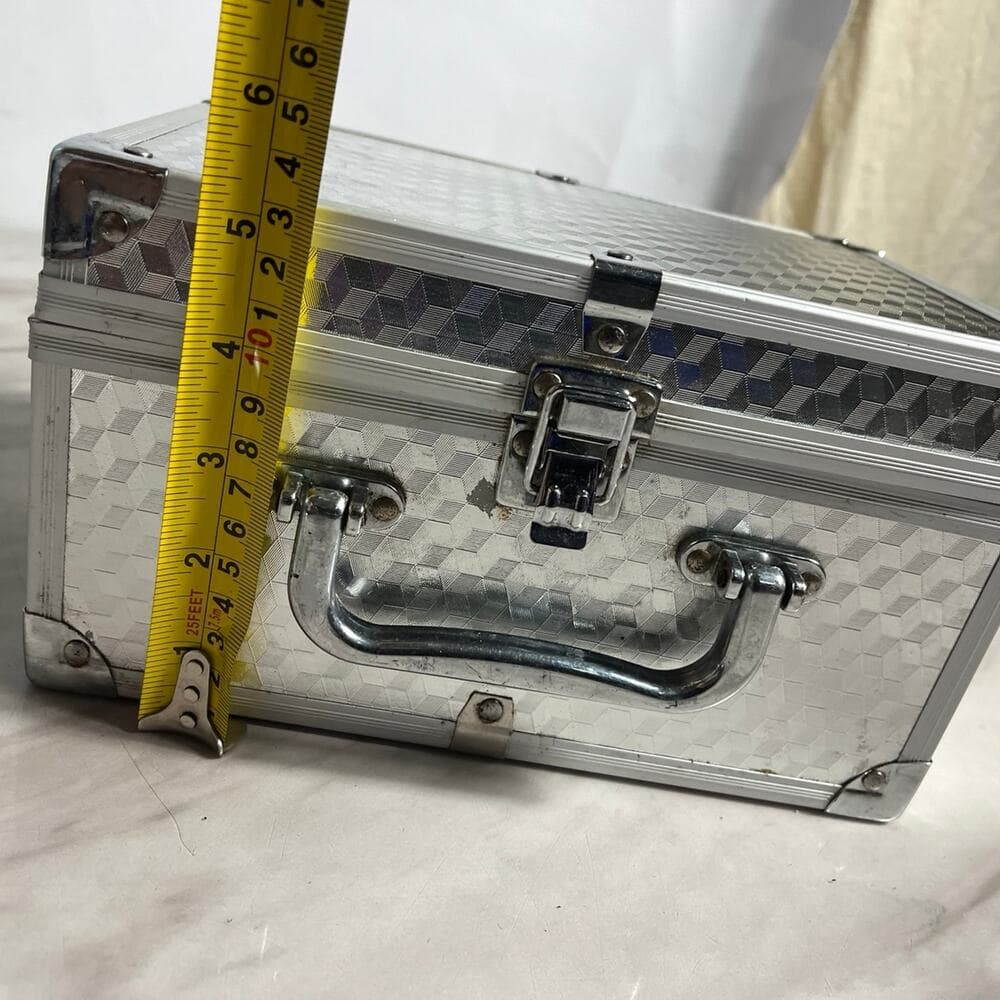 Protective Hard Sliver Case for Storage - Thumbnail 10