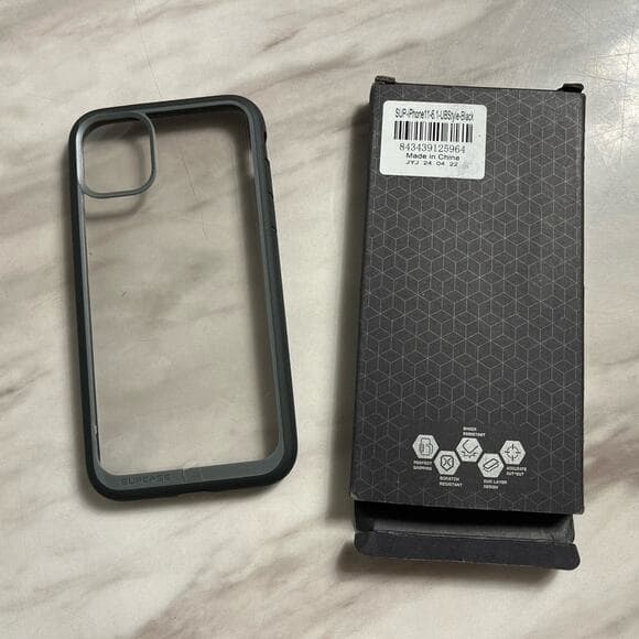iPhone 11.6 Black style Case Brand New - Thumbnail 5