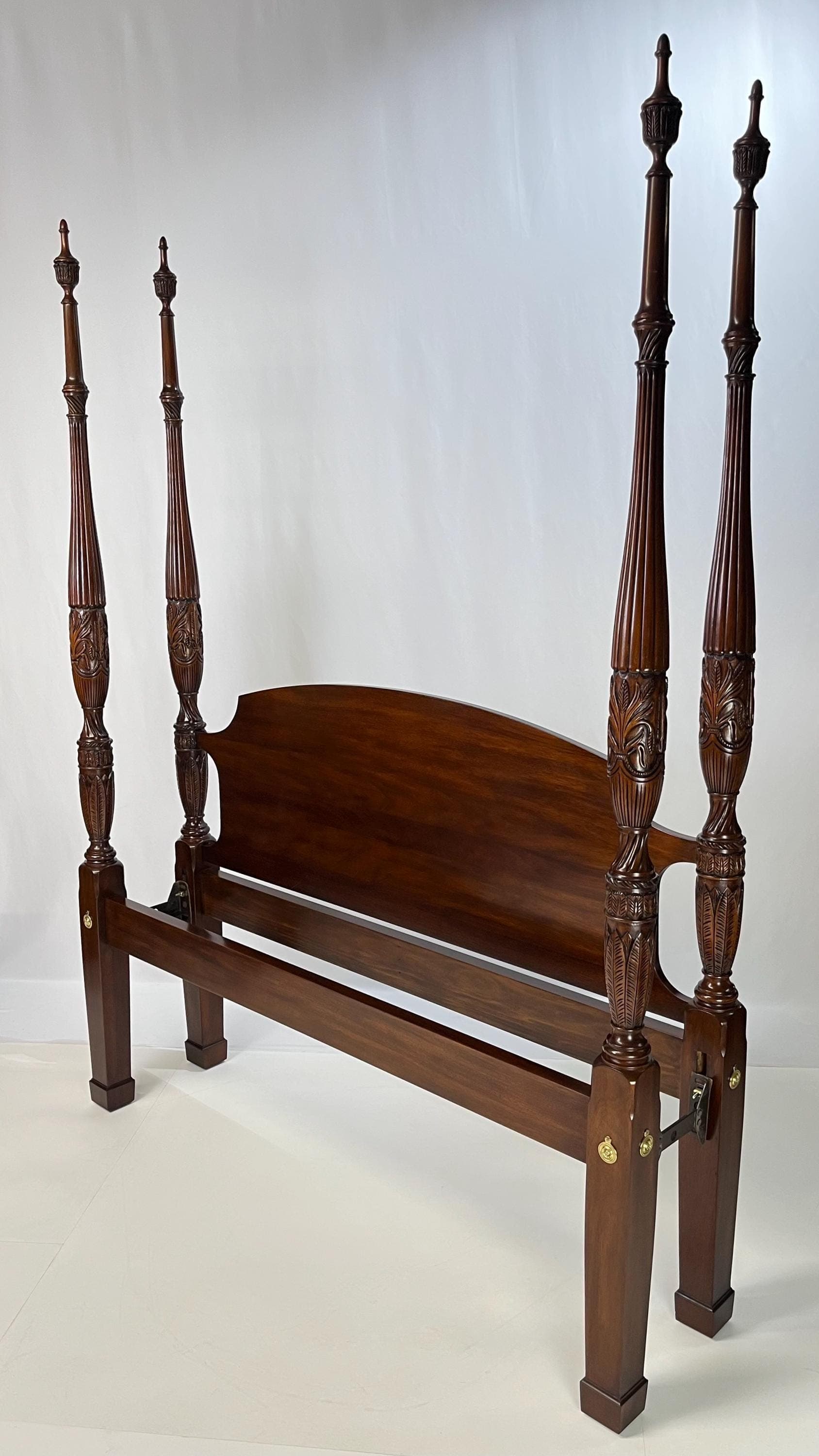 Henkel Harris Virginia Galleries Solid Mahogany Rice Carved Queen Bed - Thumbnail 4