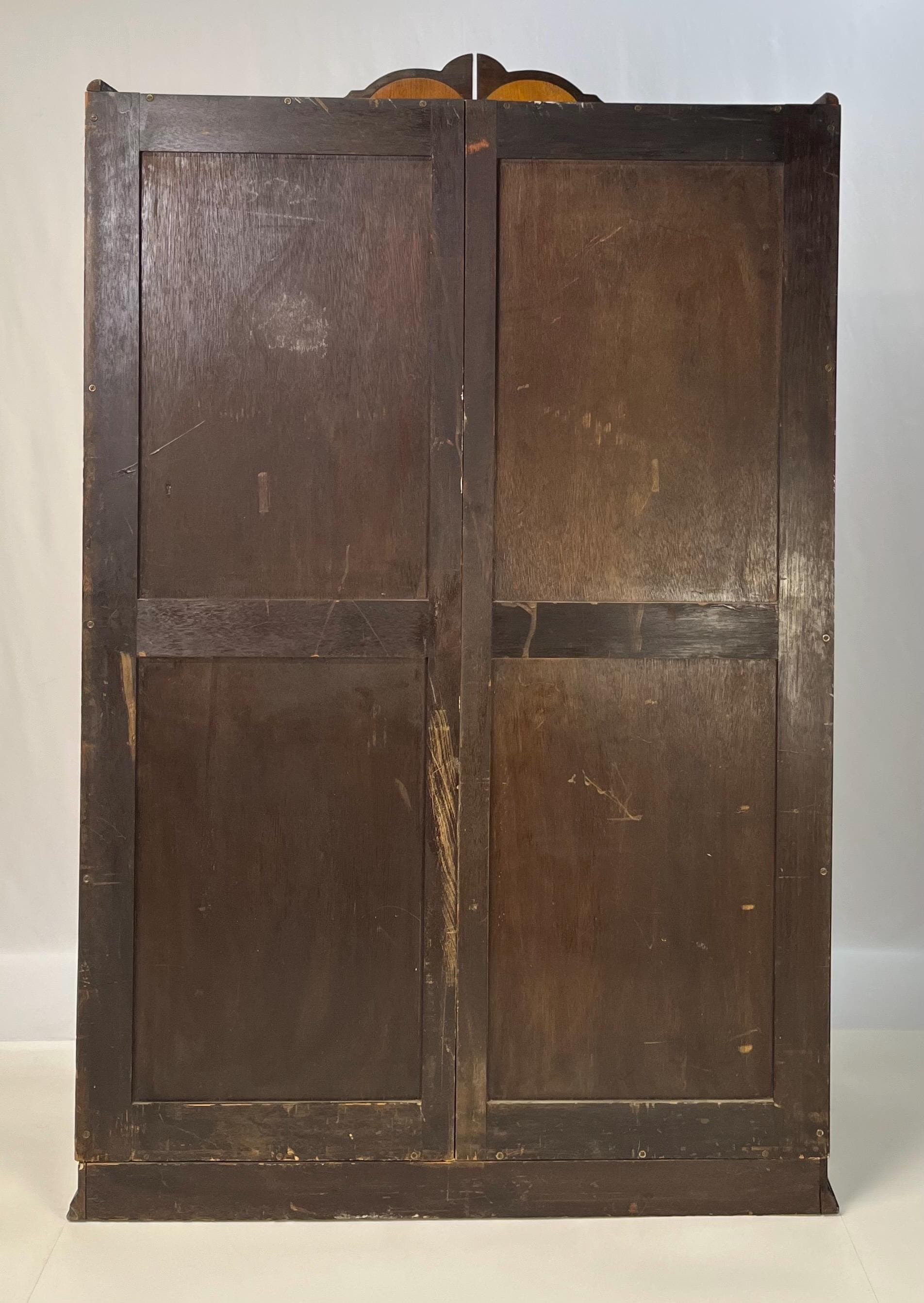 English Art Deco Book-Matched Burl Walnut Wardrobe - Thumbnail 9