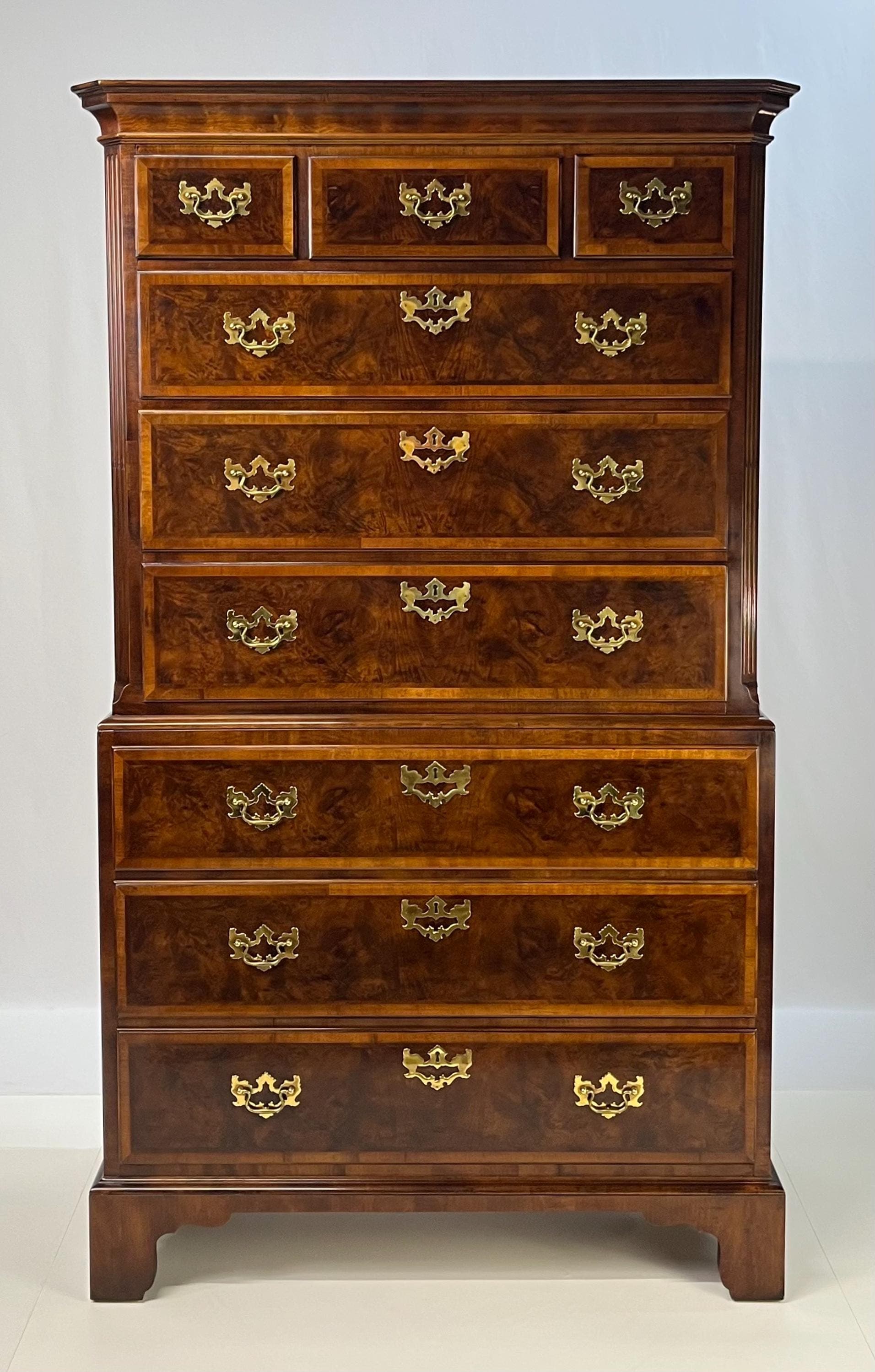 Henredon Aston Court Banded Mahogany and Burlwood Chest on Chest - Thumbnail 16