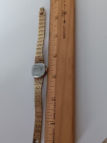 Vintage Hamilton Woman's 17 Jewel Wrist Watch - Thumbnail 4