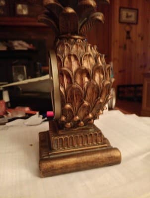 Decorative Quartz Shelf Mantle Desk Clock Pineapple Gold Toned Works Roman... - Thumbnail 8