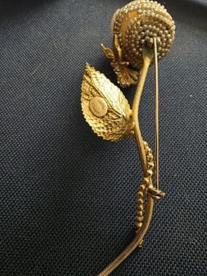 Vintage Hattie Carnegie Rare Rose MOP Gold Filled Crystal Bee Broach Signed - Thumbnail 5