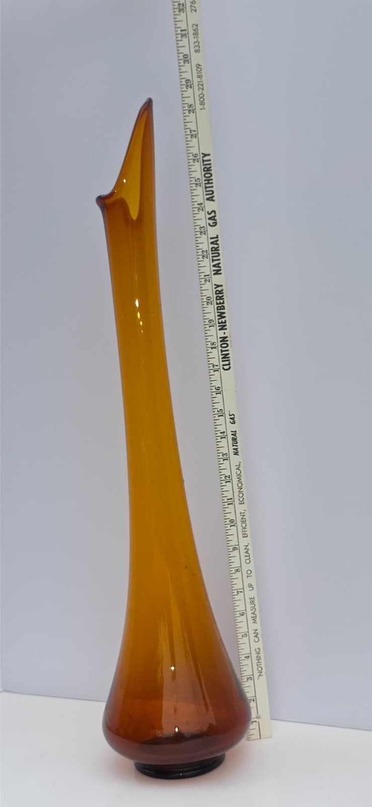 L.E. Smith Swung Vase 28.5" Amber Simplicity Mid Century Floor Decor - Thumbnail 9